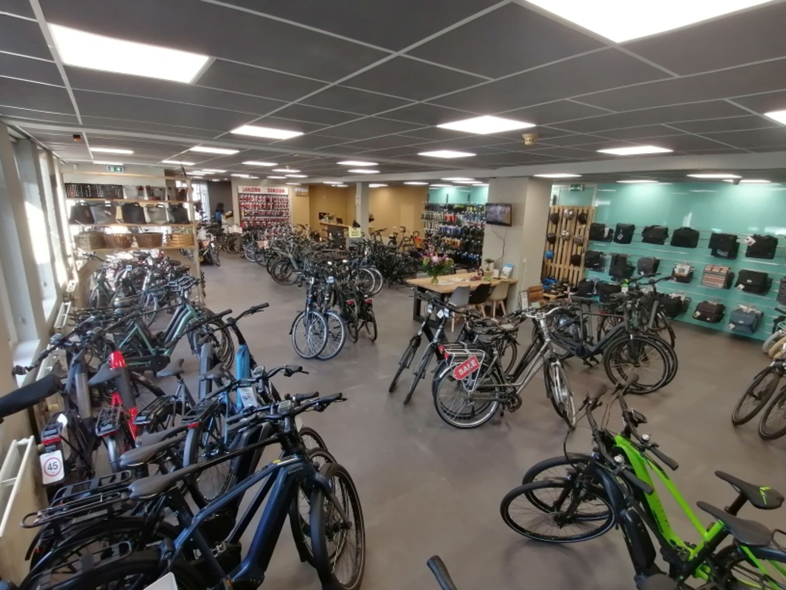 Bike Totaal Verboven Tweewielers Lith - Fietsenwinkel en fietsreparatie